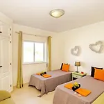 Townhouse Moreton By Algarve Vacation Дом отдыха *