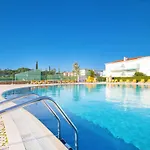 Townhouse Moreton By Algarve Vacation Портиман