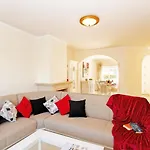 Townhouse Moreton - Moradia Com Jacuzzi E Piscina - * Portimão