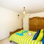 Semesterbostad Townhouse Moreton - Moradia Com Jacuzzi E Piscina - Portimão