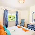 Semesterbostad Townhouse Moreton - Moradia Com Jacuzzi E Piscina -
