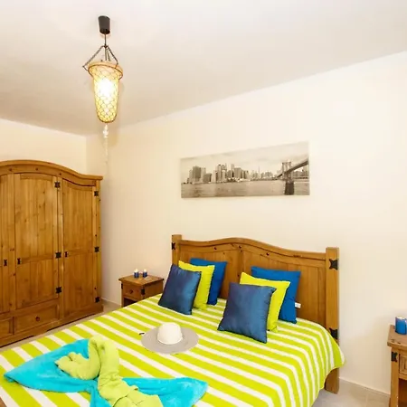 Holiday home Townhouse Moreton By Algarve Vacation *