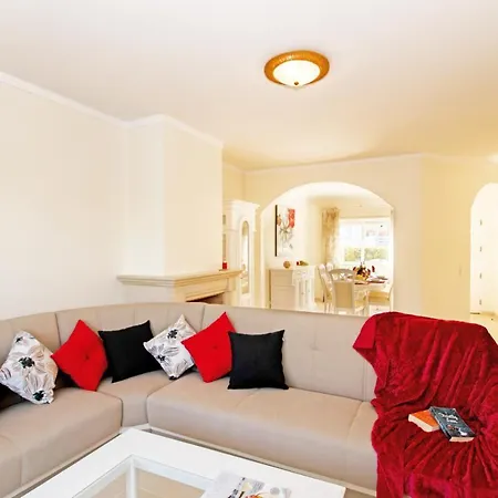 Townhouse Moreton By Algarve Vacation * Portimao